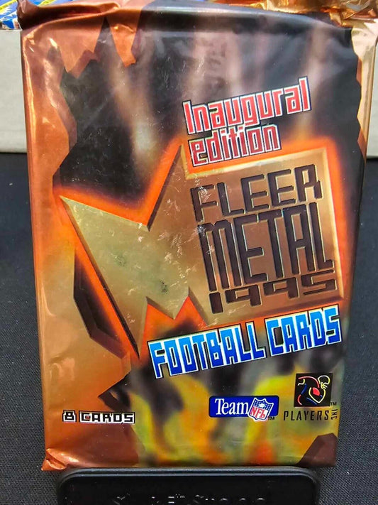 1995 Fleer Metal Football Inaugural Edition Pack Vintage Sealed