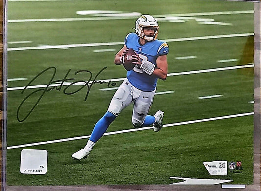 Signed Justin Herbert Los Angeles Chargers 8x10 Photo Fanatics Authentic COA