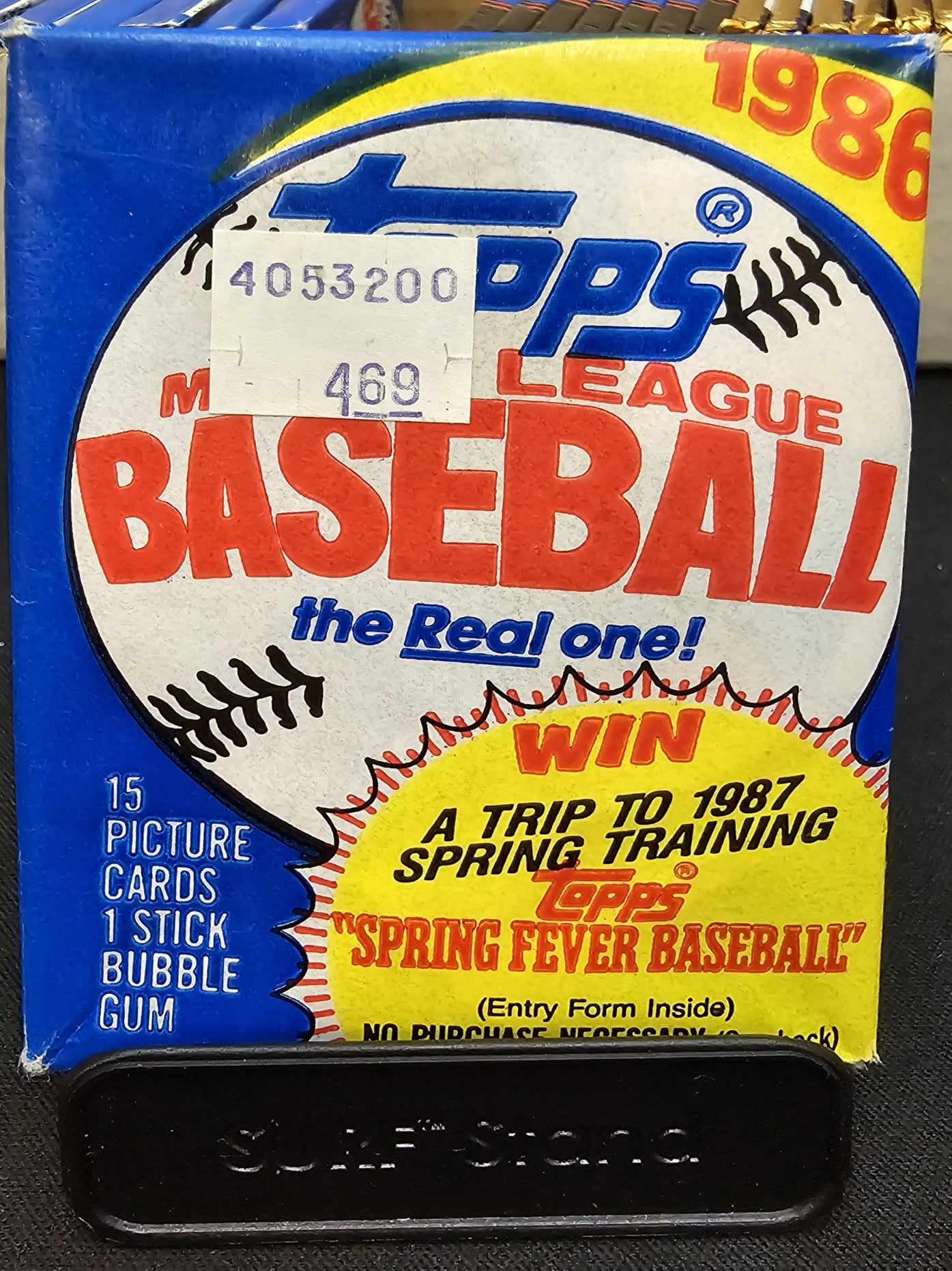 SEALED VINTAGE Topps 1986 MLB Baseball Trading Card Pack - 15 Cards